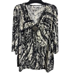Susan Graver Embellished Snake Skin Print Top Size 2X Liquid Knit Mob Wife